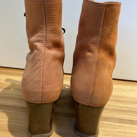 LEATHER BOOT WITH RIBBON LACES - Picture 5 of 6